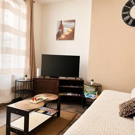 Appartement Le Vieux - Au Coeur Du Bouchon&wifi Troyes