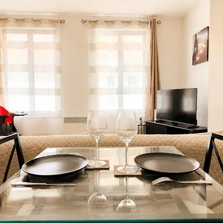 Le Vieux - Au Coeur Du Bouchon&wifi Appartement